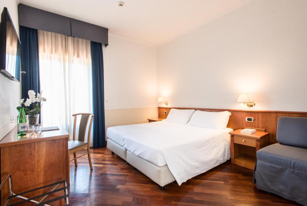 Atlantic Park Hotel Fiuggi Εξωτερικό φωτογραφία